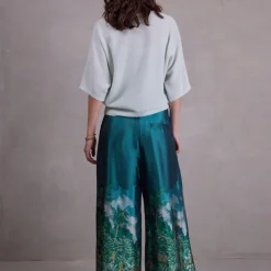 Almelo alpaca top in ice blue