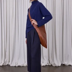 Big crossbody handtas in cognac nappaleer