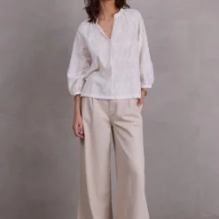Binte ecru broderie blouse