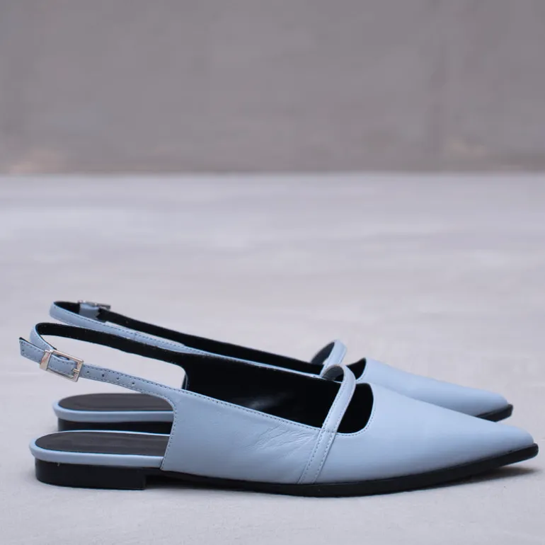 Dallie slingback in dusk blue