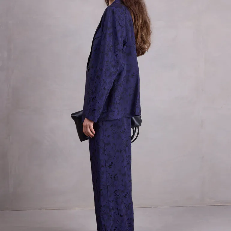 Davos blazer in night blue daisy
