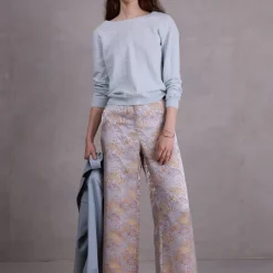Dong broek in golden glow sakura