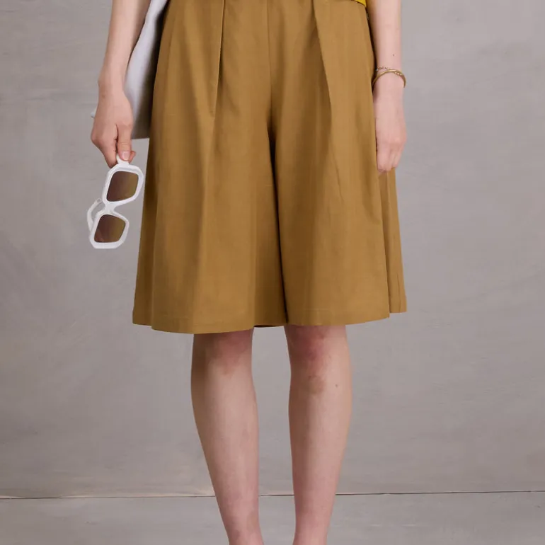 Eddie bermuda in mustard