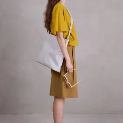 Eddie bermuda in mustard