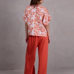Faro broderie blouse in shiny orange