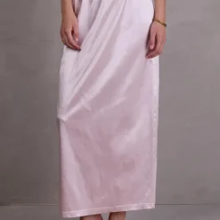 Fazil rok in blush satin stretch