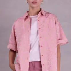 Fermo hemdsjasje in pink daisy