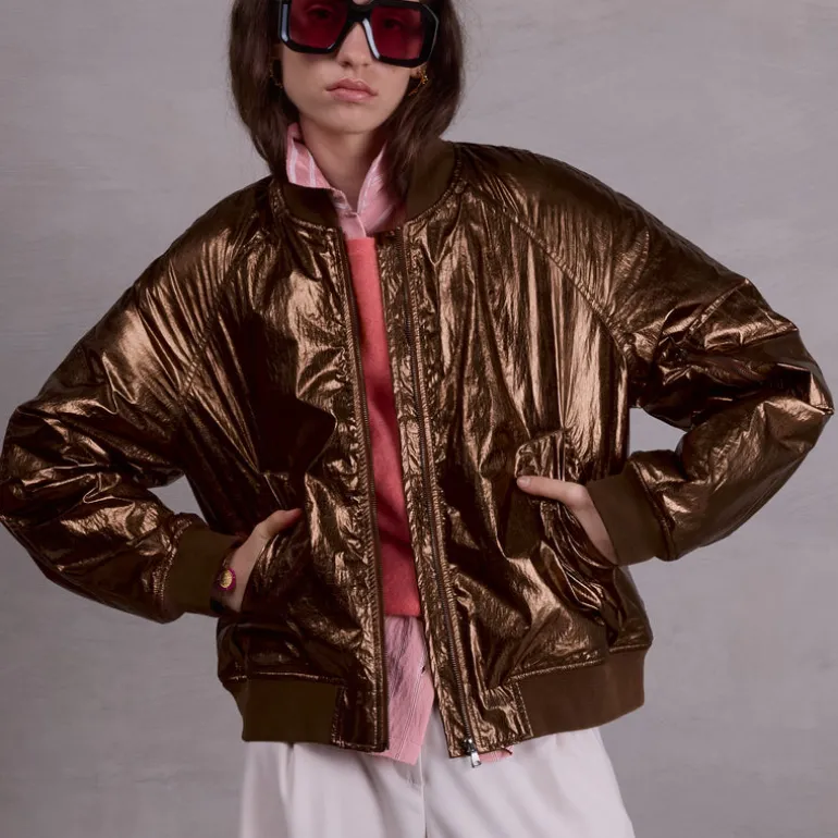 Finn copper bomber