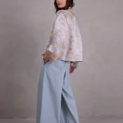 Flenn kimono in golden glow sakura