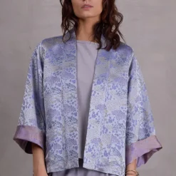 Flenn kimono in mystical blue sakura