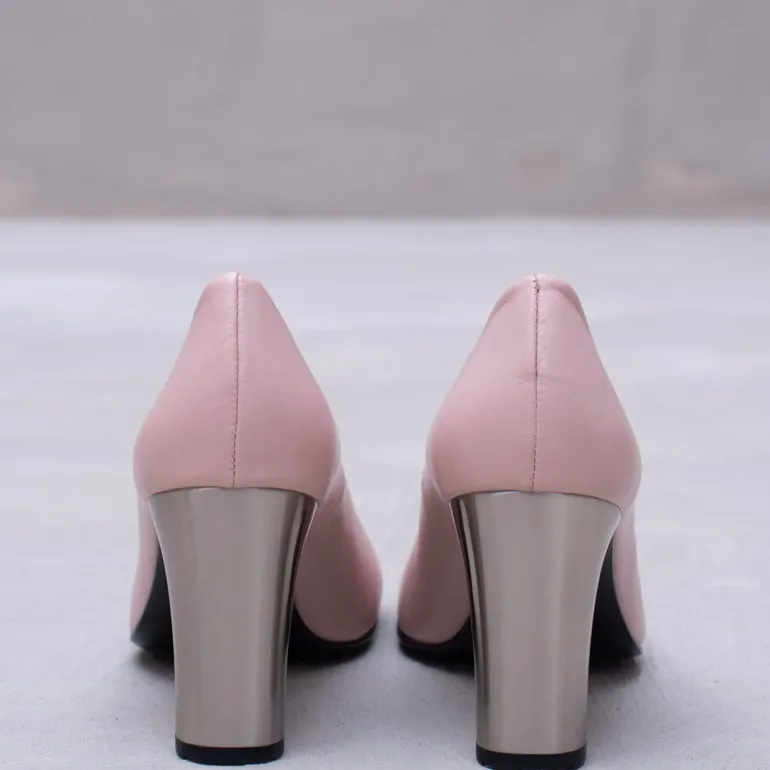 Flume pump in cameo rose