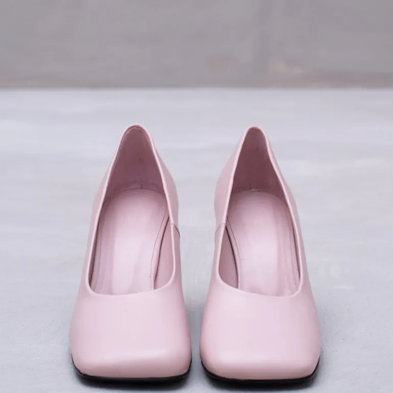 Flume pump in cameo rose