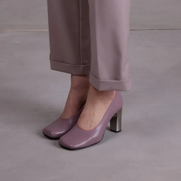 Flume pump in mauve