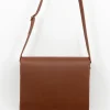 Medium crossbody handtas in cognac nappaleer